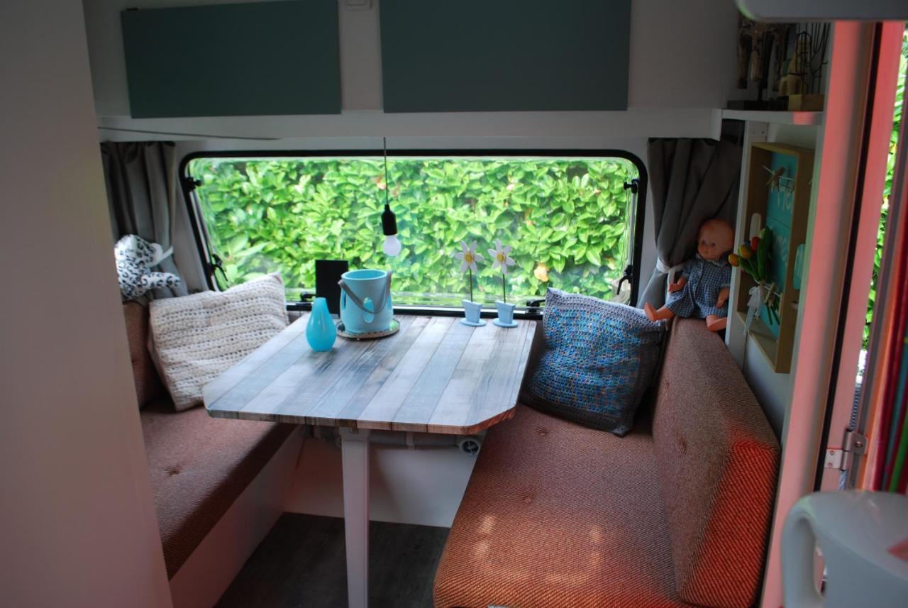 B&B Oeland Caravan "Juf Jansen" Ottoland Экстерьер фото