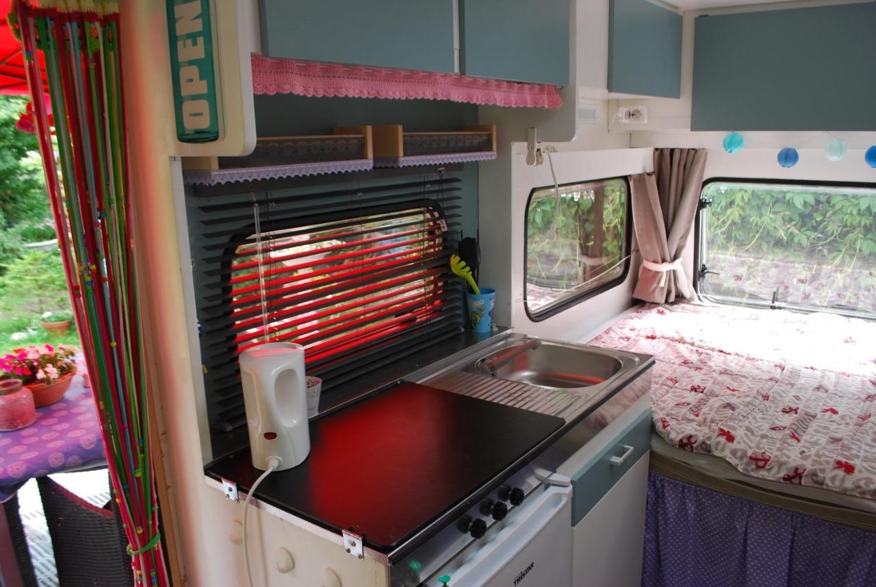 B&B Oeland Caravan "Juf Jansen" Ottoland Экстерьер фото